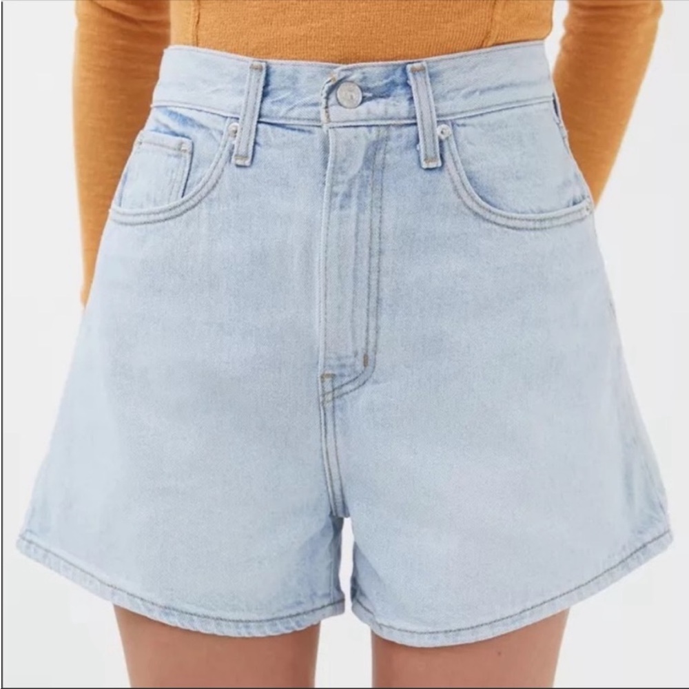 HIGH LOOSE SHORTS - LEVI’s